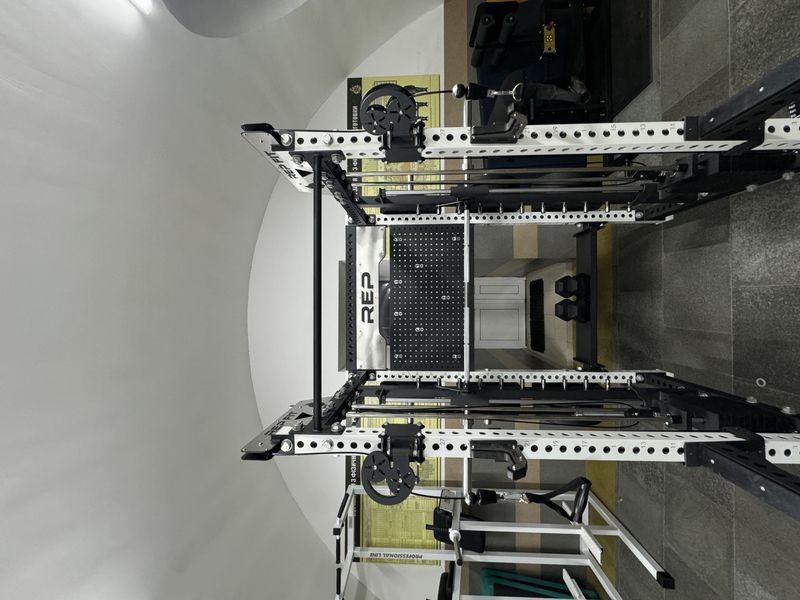 Силова рама з машиною Сміта Newbarbell Power Rack HLD-SA1006 фото